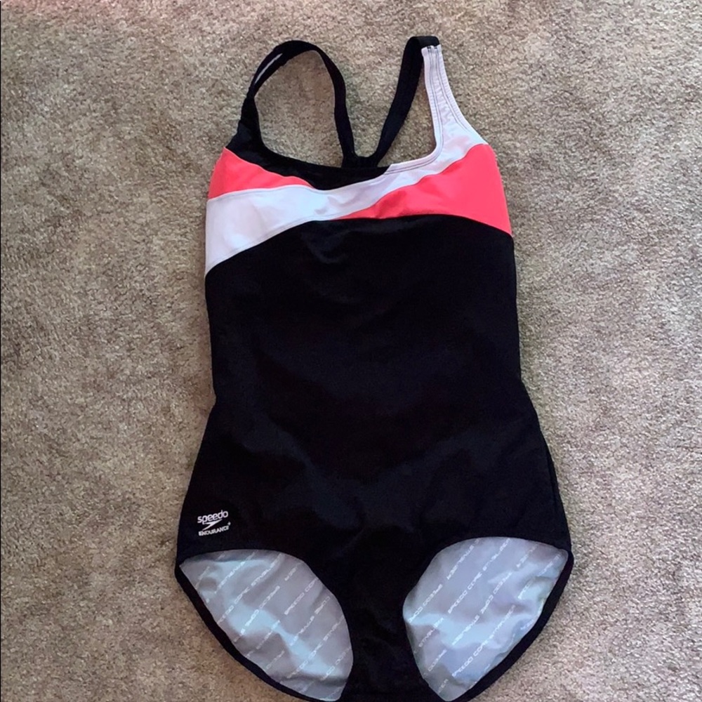 Women's 18 SPEEDO Endurance + One Piece swimsuit